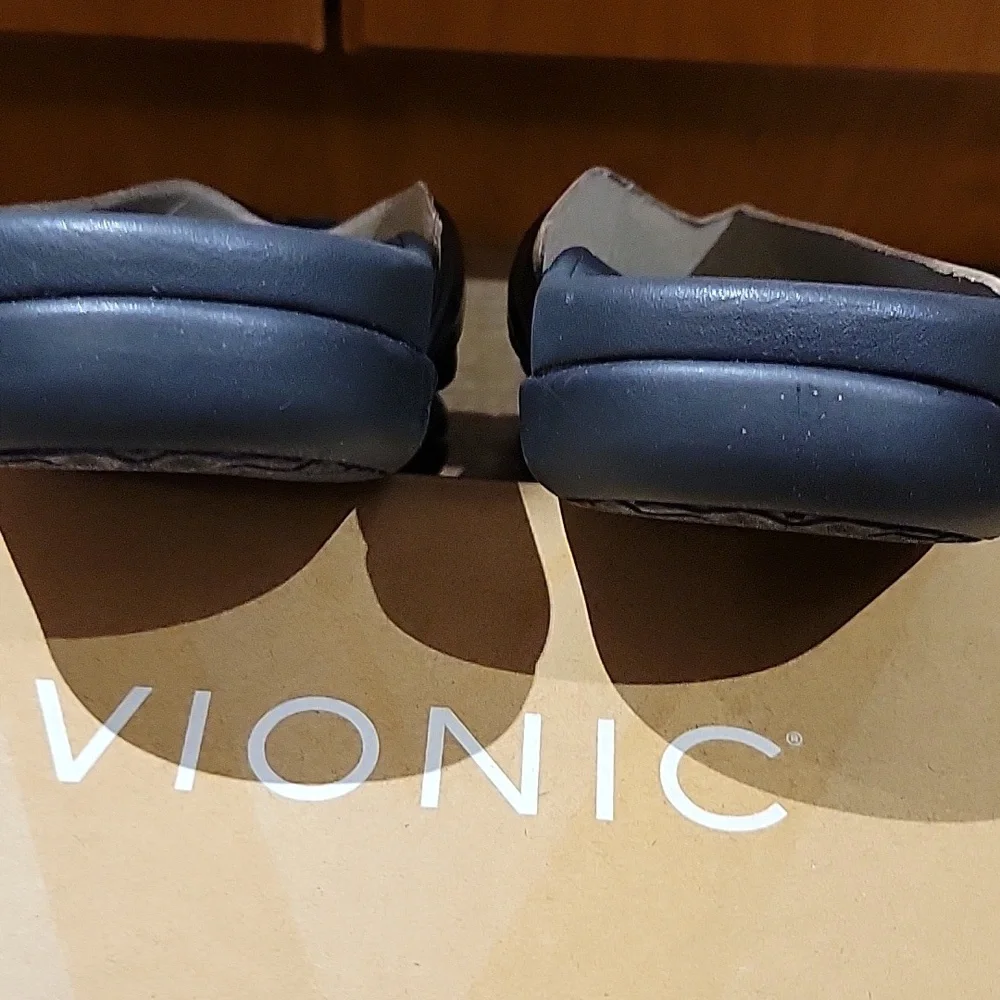 New In Box: VIONIC Shore Toe Post Sandal - Picture 4 of 13